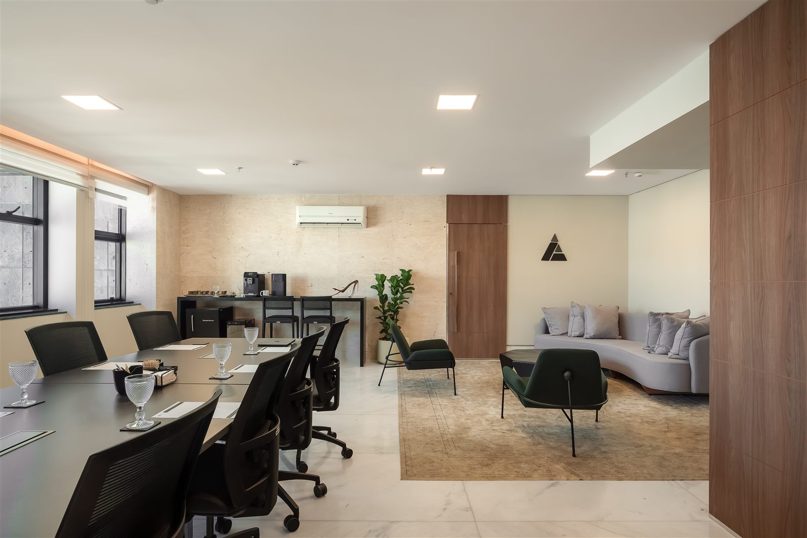 Ambiente de atendimento da Abrahão Advogados