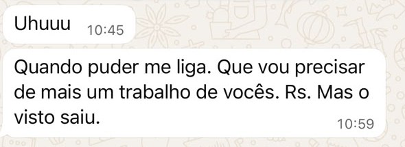 Depoimento real de cliente celebrando a aprovação do visto